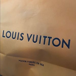 Meet your Posher, Denise